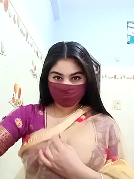 Snapshot of Hot-Soniya733 chatting on 4, 3, 2026 Hot-Soniya733 online show from 4, 3, 2026