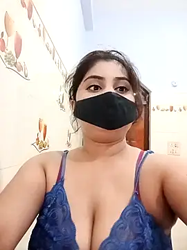 Snapshot of Hot-Soniya733 chatting on 1, 4, 2026 Hot-Soniya733 online show from 1, 4, 2026