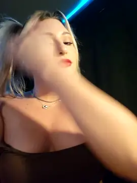 Blondie Sasha online show from 23, 9, 2025