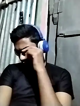 Snapshot of HoT_BoY__Salim_Khan_BD chatting on 19, 4, 2026 HoT BoY Salim Khan BD online show from 19, 4, 2026