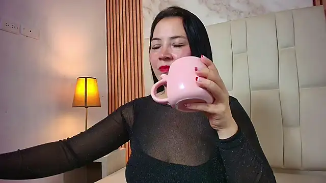 CharlotteSchmidtt online show from 26, 11, 2025