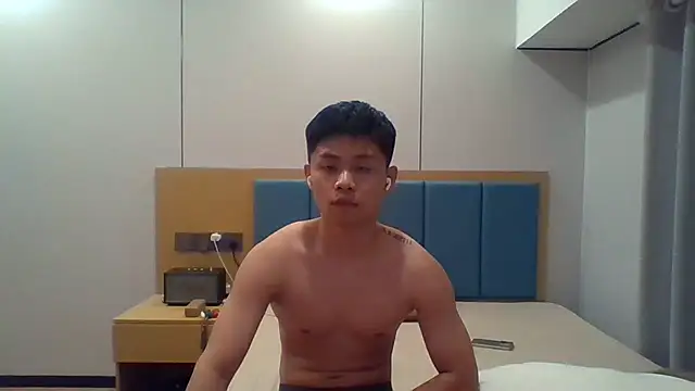 Snapshot of jensenyep chatting on 9, 10, 2025 jensenyep online show from 9, 10, 2025