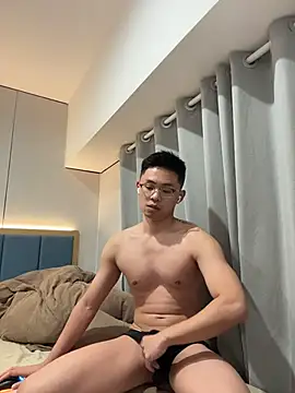 Snapshot of jensenyep chatting on 25, 11, 2025 jensenyep online show from 25, 11, 2025