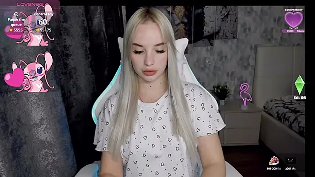 KiraKrox online show from 12, 9, 2025