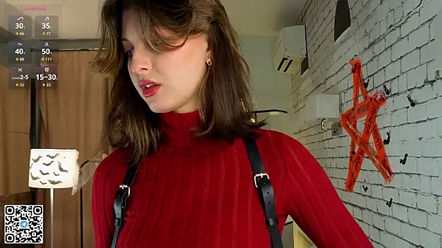 LorinaMaffitt online show from 31, 10, 2025