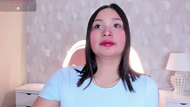 angel ponce online show from 4, 10, 2025