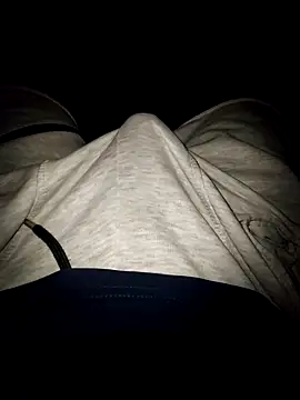 Snapshot of RaoufDz17cm chatting on 26, 9, 2025 RaoufDz17cm online show from 26, 9, 2025