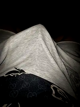 Snapshot of RaoufDz17cm chatting on 30, 9, 2025 RaoufDz17cm online show from 30, 9, 2025