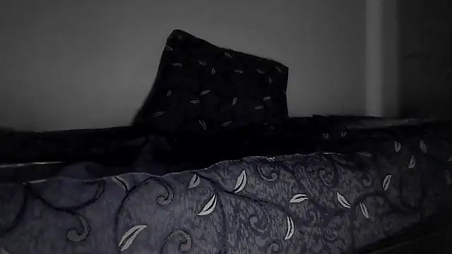 Snapshot of RaoufDz17cm chatting on 5, 10, 2025 RaoufDz17cm online show from 5, 10, 2025