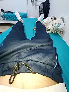 Snapshot of RaoufDz17cm chatting on 14, 10, 2025 RaoufDz17cm online show from 14, 10, 2025