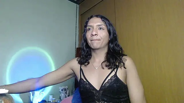 Galgadot3 online show from 20, 12, 2025