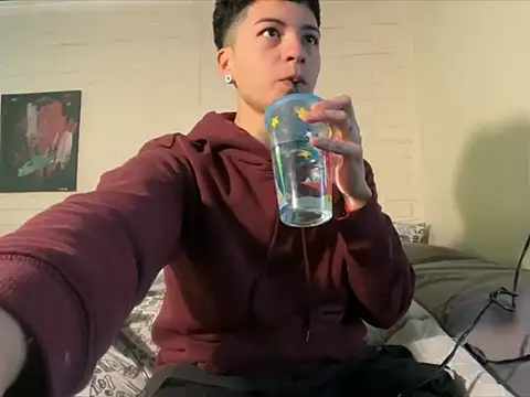 feeelipe2007 online show from 8, 9, 2025