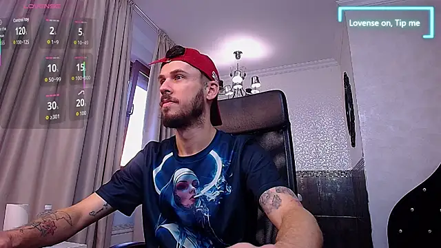 Snapshot of JonahShaw chatting on 19, 9, 2025 JonahShaw online show from 19, 9, 2025