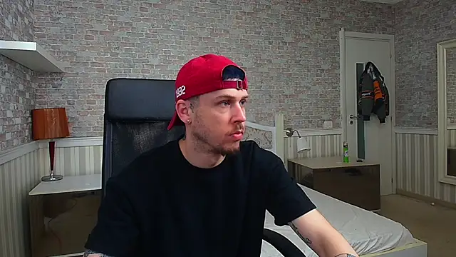 Snapshot of JonahShaw chatting on 15, 5, 2026 JonahShaw online show from 15, 5, 2026