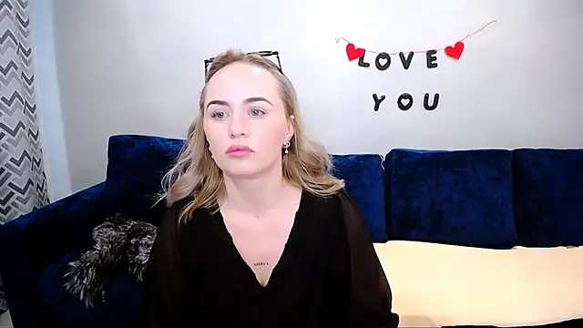 LiluMoon   online show from 3, 5, 2026