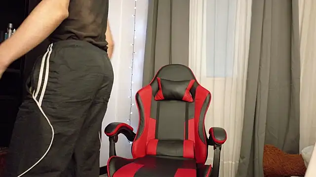 Snapshot of zeta_tgn chatting on 15, 4, 2026 zeta tgn online show from 15, 4, 2026