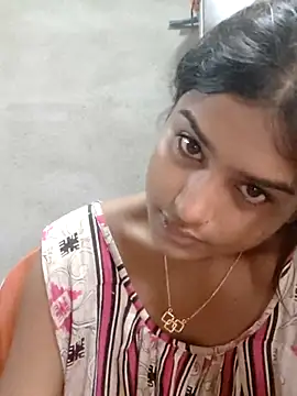 Snapshot of Tara2007 chatting on 18, 10, 2025 Tara2007 online show from 18, 10, 2025