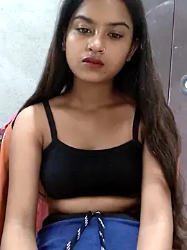 Snapshot of Tara2007 chatting on 21, 11, 2025 Tara2007 online show from 21, 11, 2025