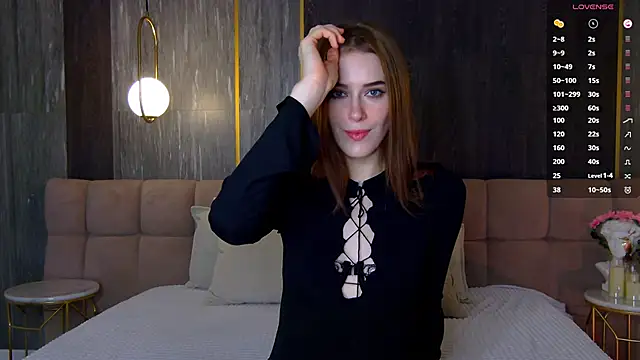 Snapshot of FrancesDay chatting on 9, 10, 2025 FrancesDay online show from 9, 10, 2025