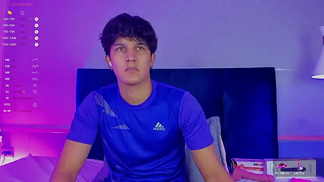 Snapshot of Leo_Savage_ chatting on 9, 11, 2025 Leo Savage online show from 9, 11, 2025