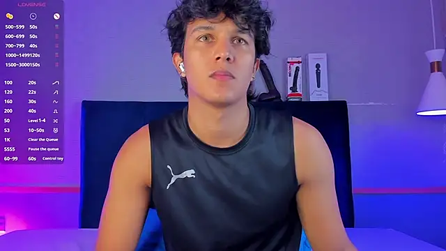 Snapshot of Leo_Savage_ chatting on 21, 11, 2025 Leo Savage online show from 21, 11, 2025