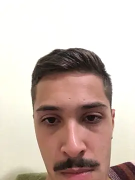 henriquexz244 online show from 10, 3, 2026