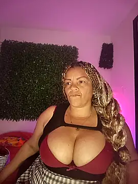 Snapshot of Eva_Luxei chatting on 20, 11, 2025 Eva Luxei online show from 20, 11, 2025