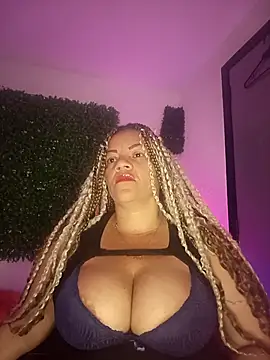 Snapshot of Eva_Luxei chatting on 23, 11, 2025 Eva Luxei online show from 23, 11, 2025