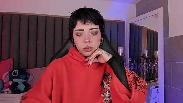 misstomie  online show from 3, 12, 2025