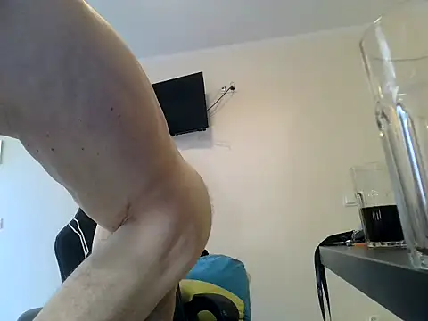 Snapshot of Wyrolowanyyy chatting on 15, 4, 2026 Wyrolowanyyy online show from 15, 4, 2026