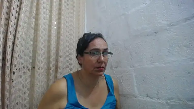 Snapshot of gabbyparker_ chatting on 16, 3, 2026 gabbyparker online show from 16, 3, 2026