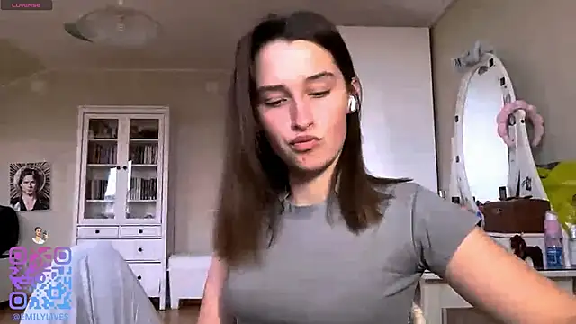 DarlineBrustera online show from 22, 2, 2026