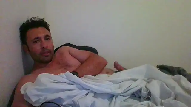 Snapshot of micgolf2025 chatting on 18, 10, 2025 micgolf2025 online show from 18, 10, 2025