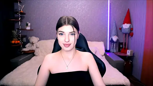 Dianaa Lee0 online show from 17, 12, 2025