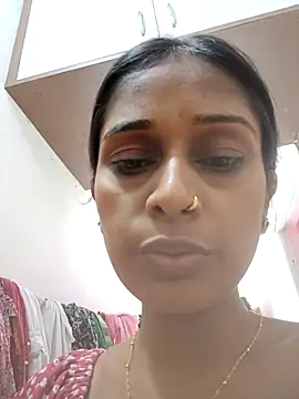 hotshreya69 online show from 28, 10, 2025