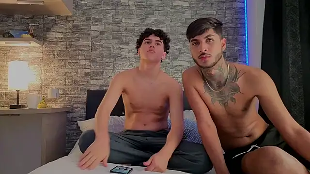 Snapshot of Theimperialboys_ chatting on 25, 4, 2026 Theimperialboys online show from 25, 4, 2026