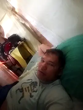 Snapshot of Franklin111230 chatting on 27, 11, 2025 Franklin111230 online show from 27, 11, 2025