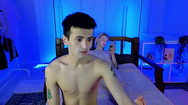 saintlauren1 online show from 5, 12, 2025