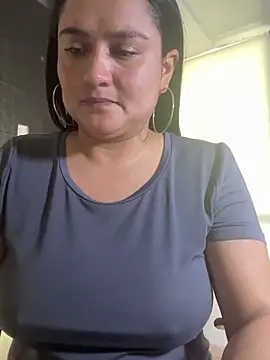 Snapshot of Rouse69_ chatting on 11, 1, 2026 Rouse69 online show from 11, 1, 2026