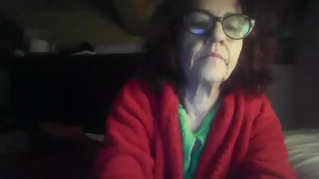 Snapshot of klarissabloum chatting on 11, 3, 2026 klarissabloum online show from 11, 3, 2026