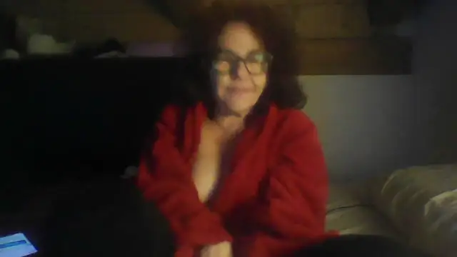 Snapshot of klarissabloum chatting on 1, 4, 2026 klarissabloum online show from 1, 4, 2026