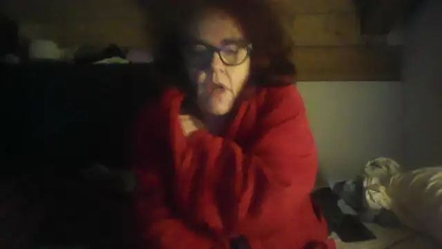 Snapshot of klarissabloum chatting on 17, 4, 2026 klarissabloum online show from 17, 4, 2026