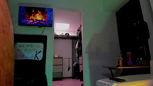 Snapshot of Andrew_Johnnson chatting on 18, 9, 2025 Andrew Johnnson online show from 18, 9, 2025