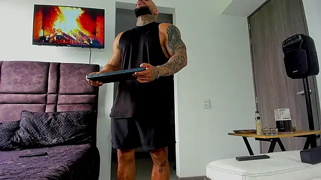 Snapshot of Andrew_Johnnson chatting on 20, 9, 2025 Andrew Johnnson online show from 20, 9, 2025