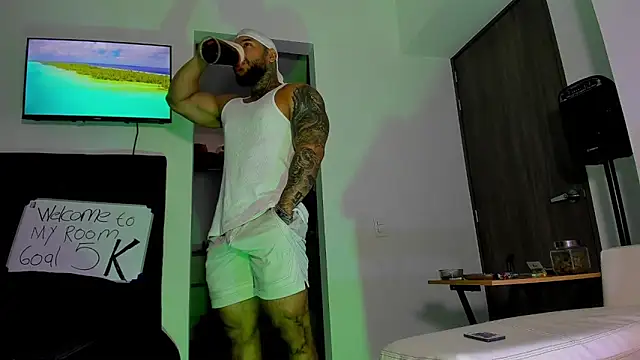 Snapshot of Andrew_Johnnson chatting on 28, 9, 2025 Andrew Johnnson online show from 28, 9, 2025