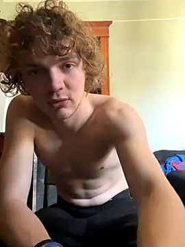 Snapshot of landen432 chatting on 9, 10, 2025 landen432 online show from 9, 10, 2025