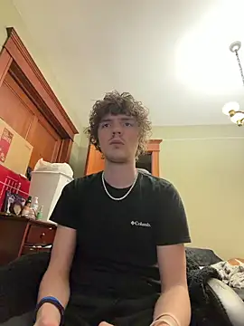 Snapshot of landen432 chatting on 27, 3, 2026 landen432 online show from 27, 3, 2026