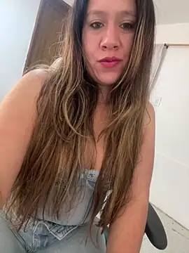 emma hot2006 online show from 30, 11, 2025