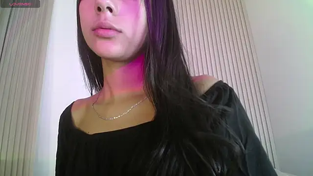 Snapshot of LilybethGray chatting on 15, 9, 2025 LilybethGray online show from 15, 9, 2025