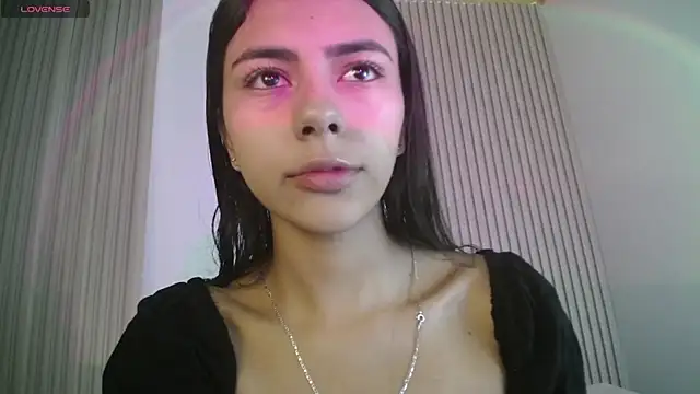 Snapshot of LilybethGray chatting on 23, 9, 2025 LilybethGray online show from 23, 9, 2025